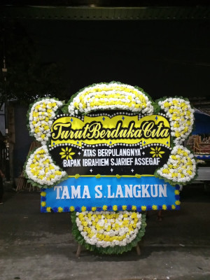 Papan Bunga Duka di 11 Ilir
