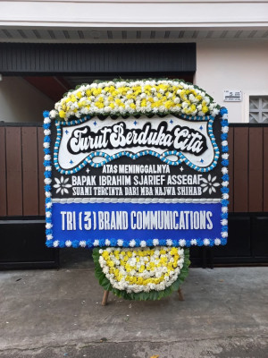 Papan Bunga Duka di 11 Ilir